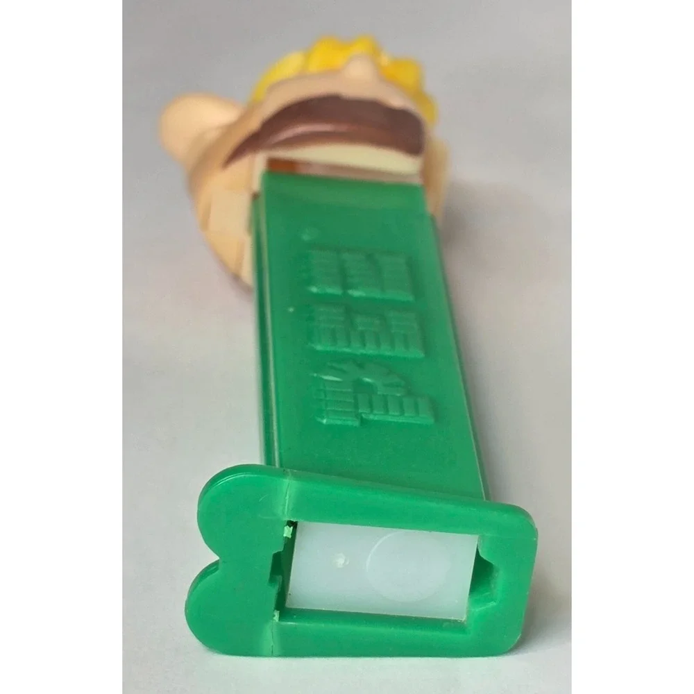 VINTAGE PEZ FLINTSTONES 